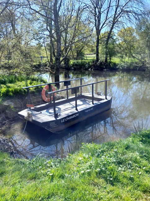 Ouverture du bac à chaîne