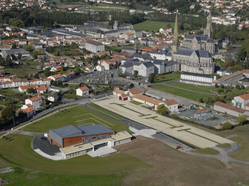 Vues aériennes - Mairie de Saint-Laurent-sur-Sèvre